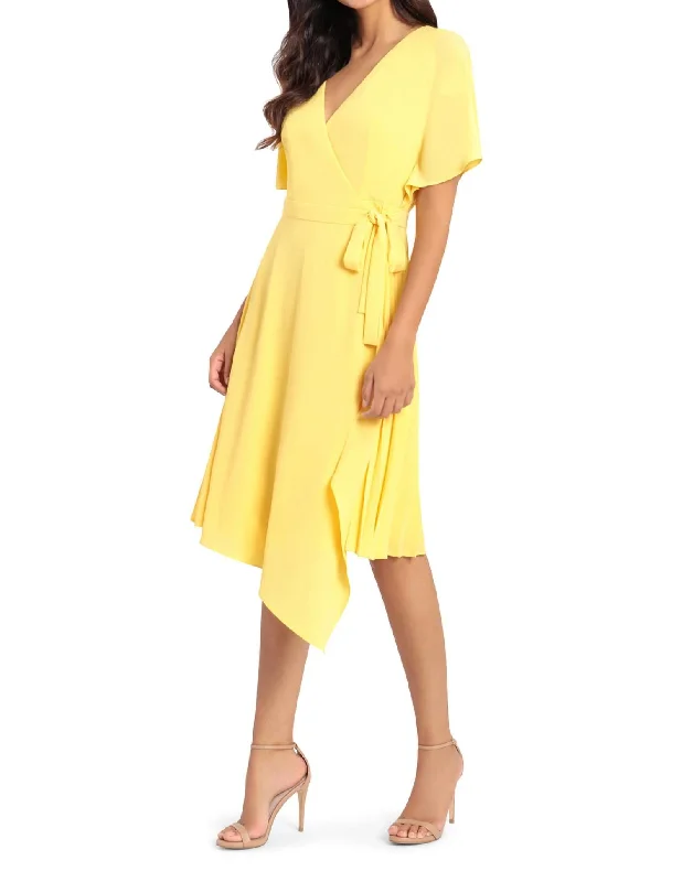 Daffodil Delight Dress in Daffodil Yellow