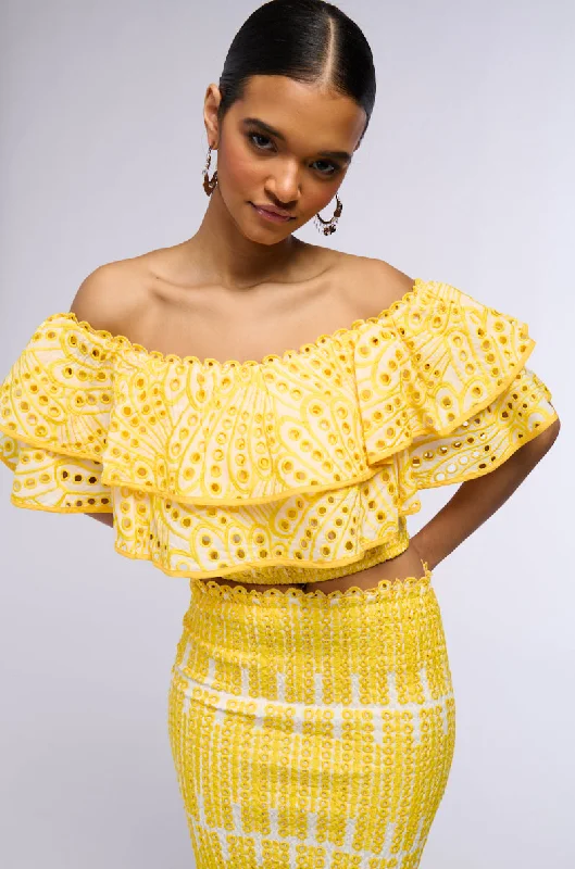 SUMMER LOVING OFF THE SHOULDER RUFFLE CROP BLOUSE IN YELLOW