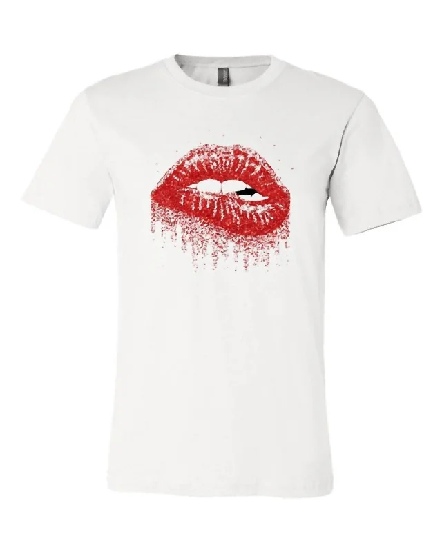 Unisex Lippy Lips Graphic Tee In White