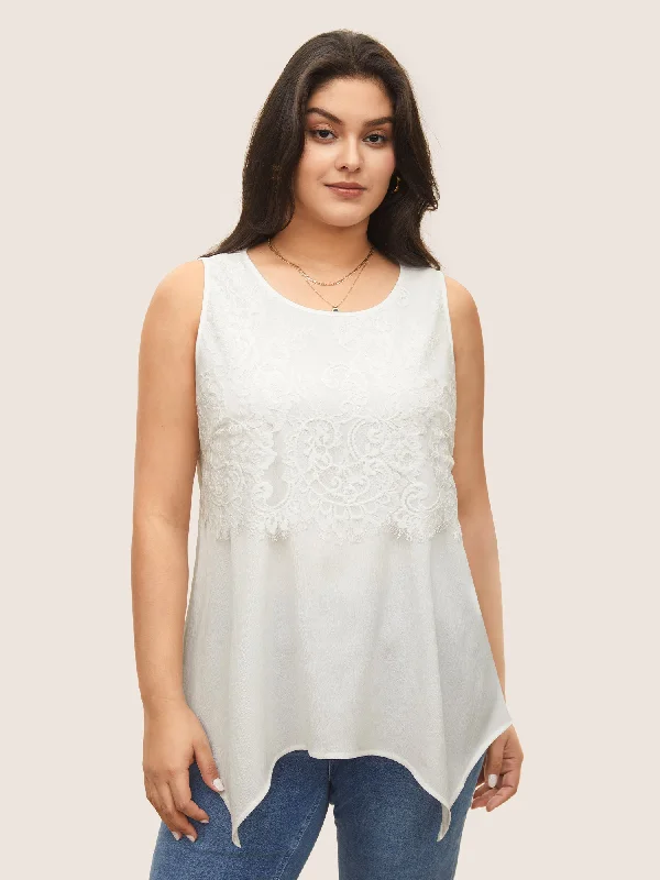 Eyelet Lace Patchwork Hanky Hem Tank Top