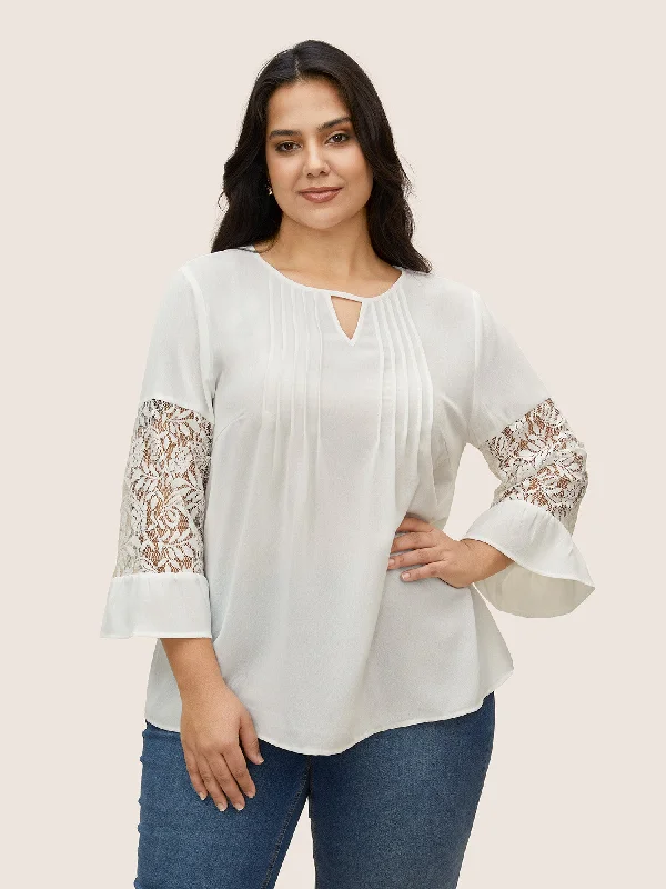 Crochet Lace Mesh Keyhole Pleated Blouse