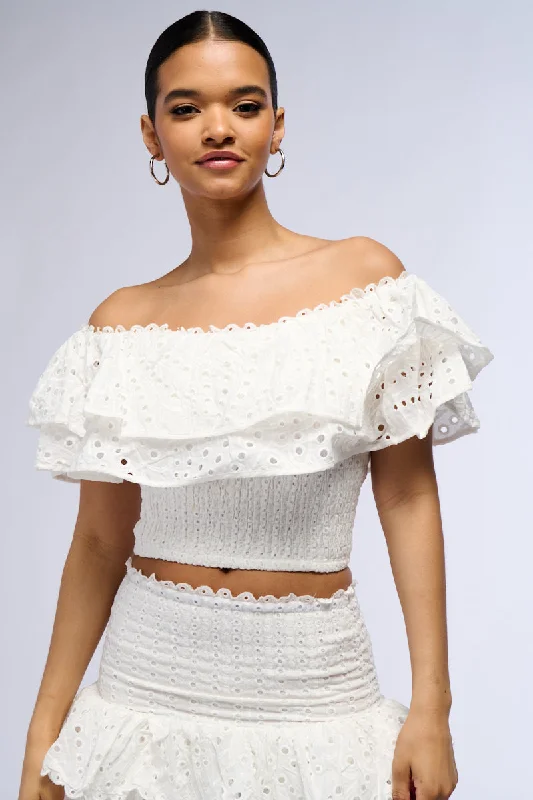 SUMMER LOVING OFF THE SHOULDER RUFFLE BLOUSE IN WHITE