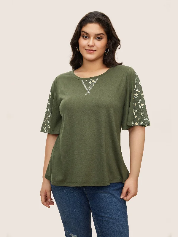 Ditsy Floral Patchwork Round Neck T-shirt