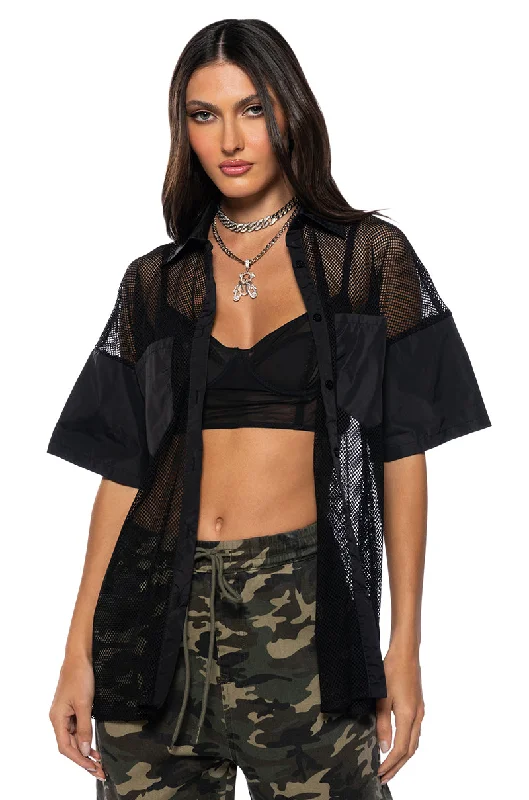 OVERSIZED MESH SHORT SLEEVE BUTTON DOWN IN BLACK