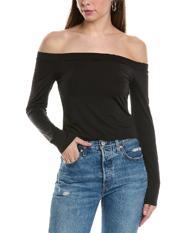 Krisa Off-Shoulder Top