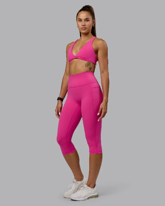 Fusion 3/4 Length Leggings With Pockets - Fuchsia Pink